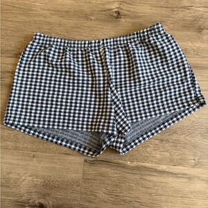 Brandy Melville Navy and White Checkered shorts